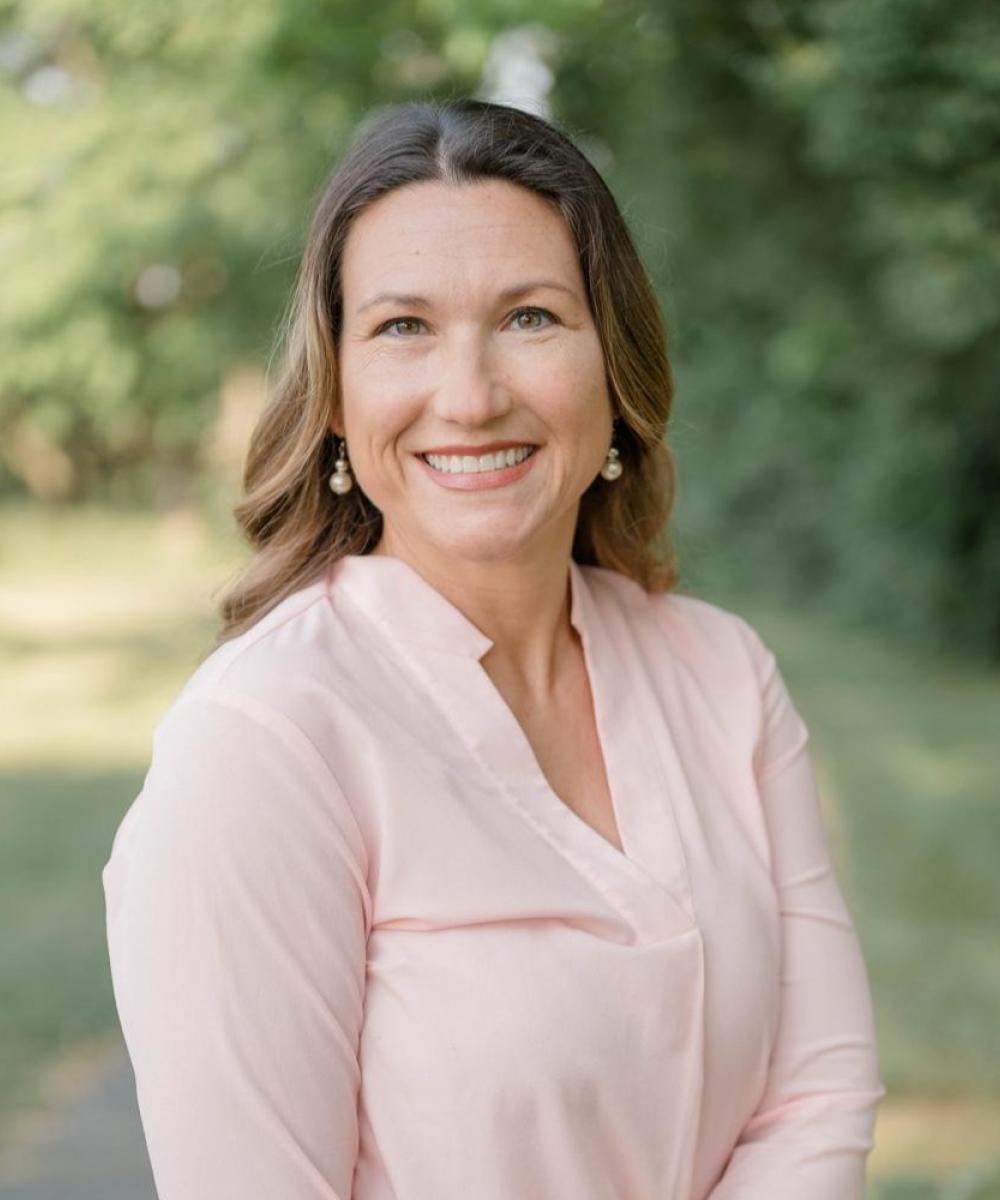 Kate | Client Relations Assistant | Regal Wealth Advisors