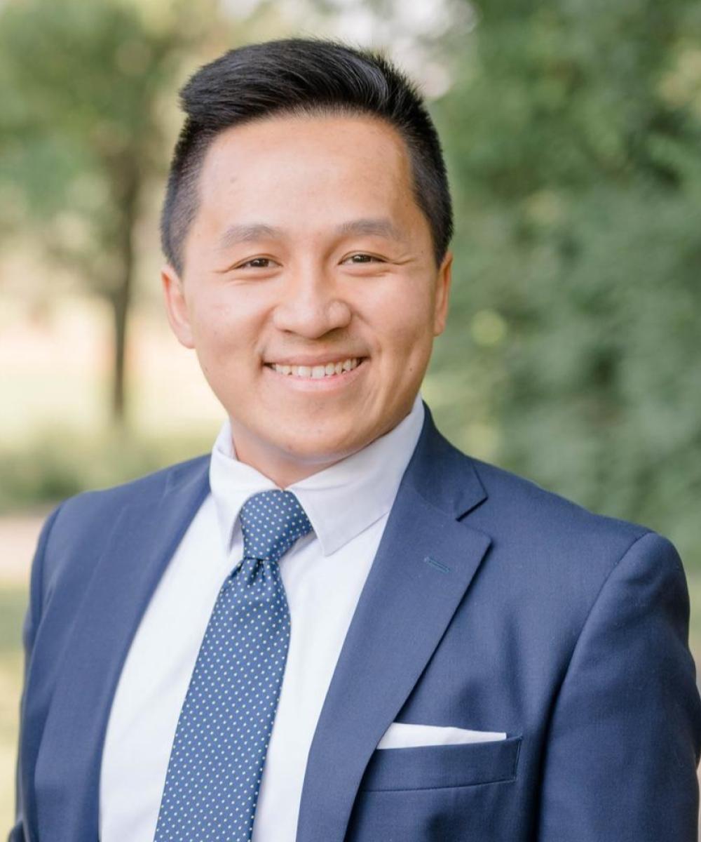 Alex Vo | Advisor Representative | Regal Wealth Advisors PA