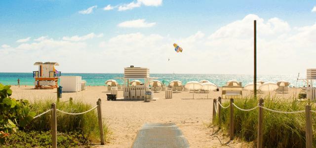 walkway to the beach