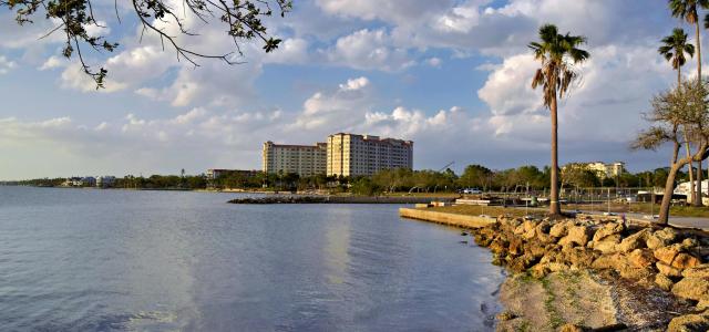 building by the ocean in florida